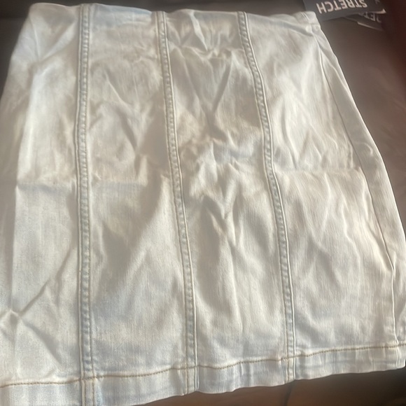 JEAN SKIRT - Picture 3 of 3